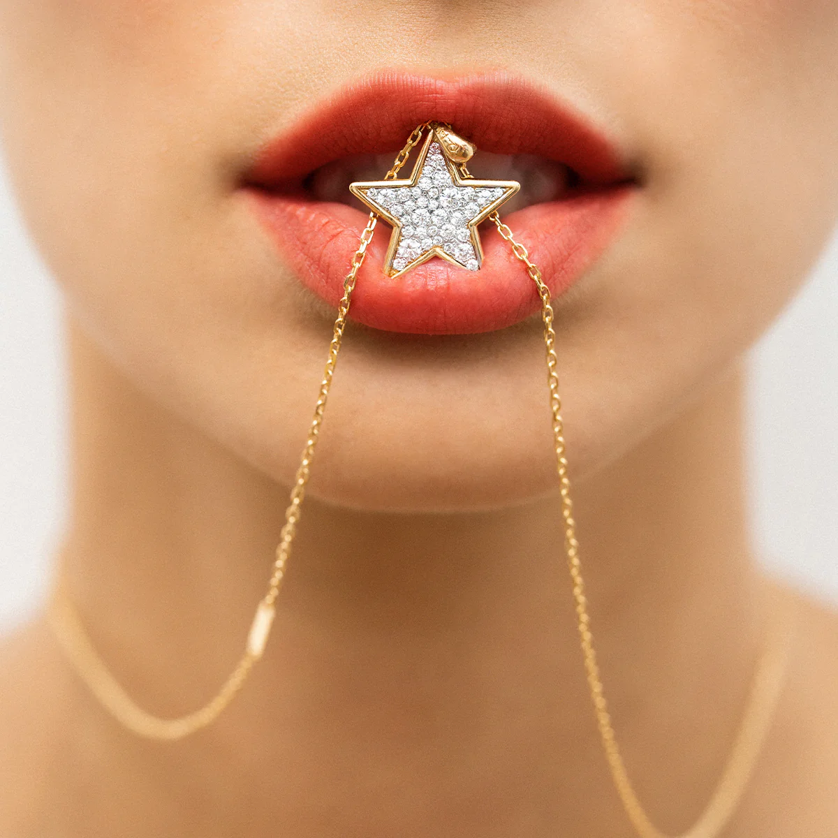 Ciondolo con choker rosa stella pavè oversized - STARDUST TEN - Image 6