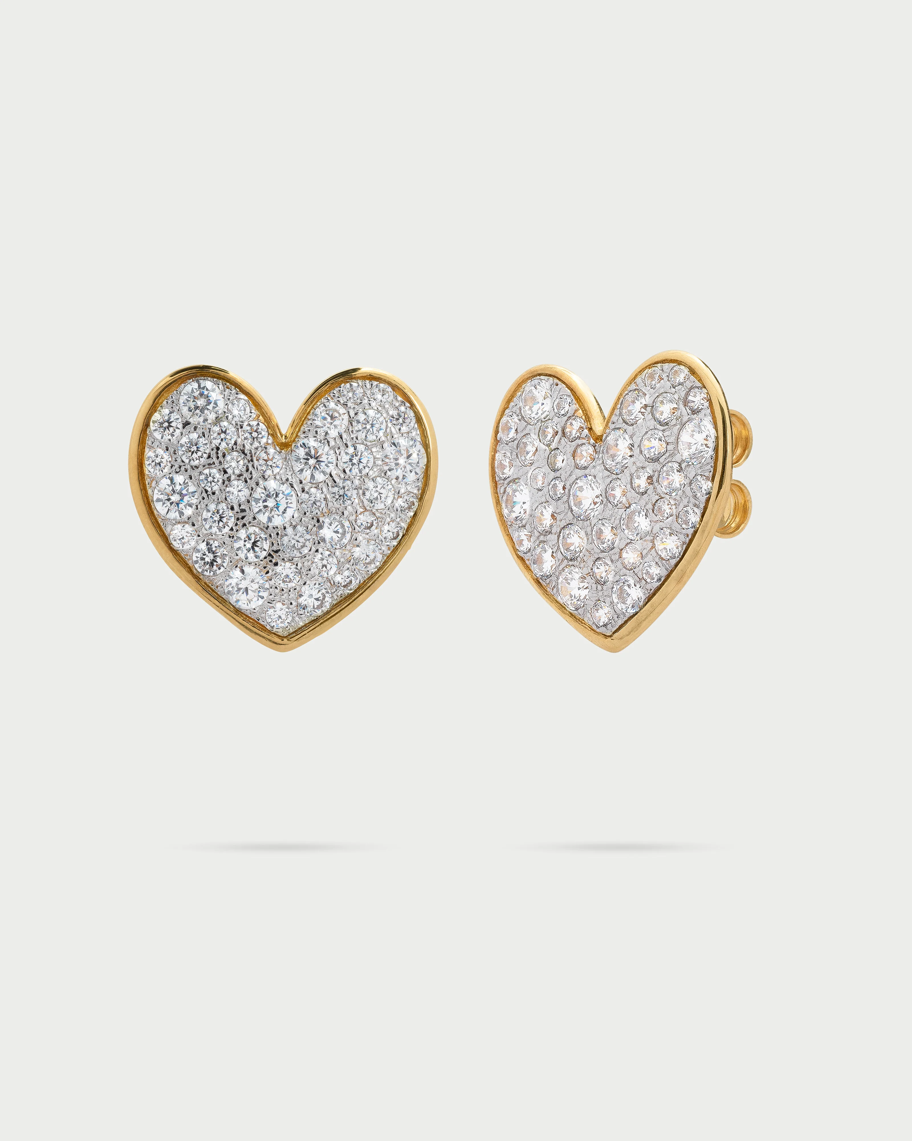 Orecchini lobo cuore pavè oversized