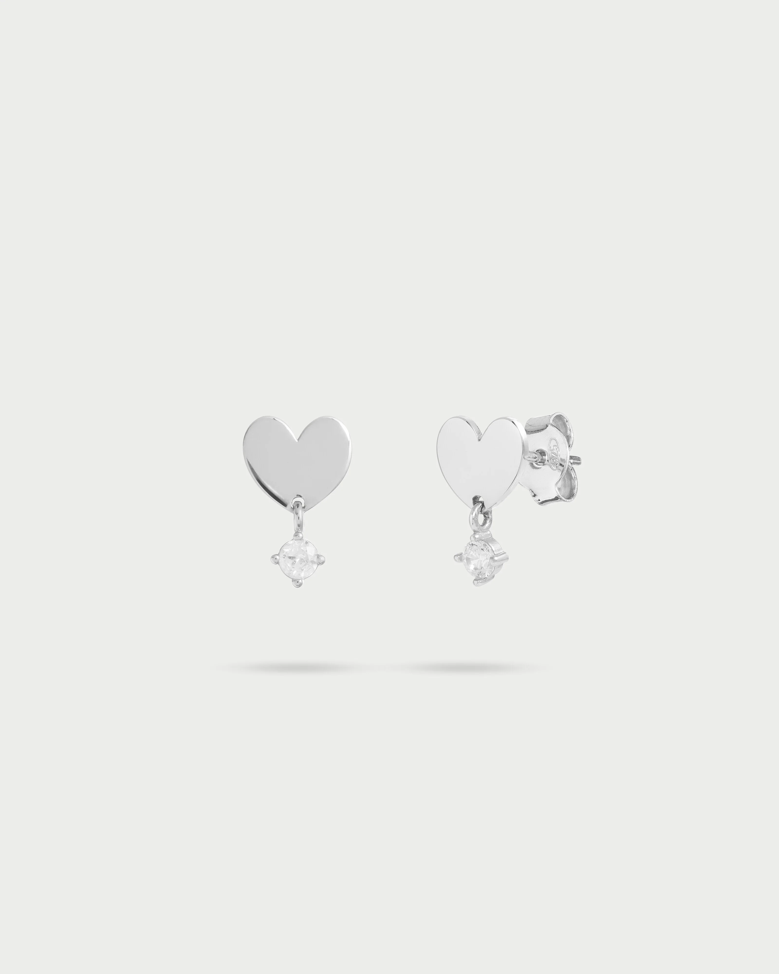 Orecchino lobo cuore con punto luce - Image 2